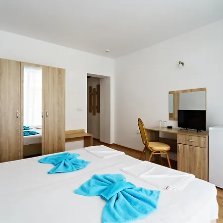 Elitza 3* Китен