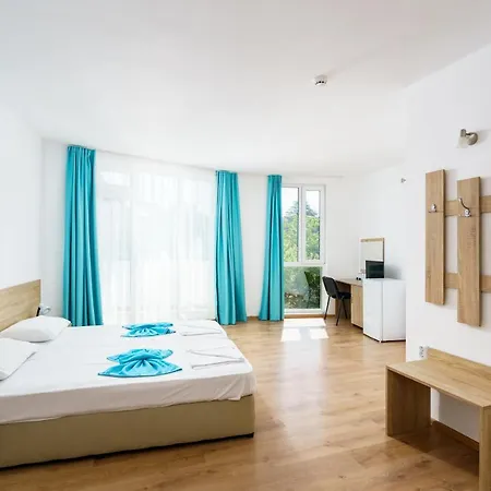 Elitza Kiten (Burgas)